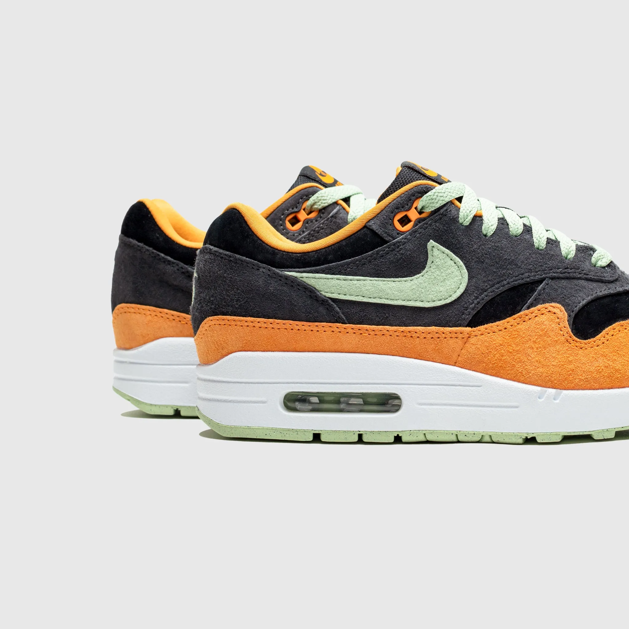 AIR MAX 1 PRM "UGLY DUCKLING ANTHRACITE"